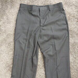Men's Apt. 9 modern-fit pants showcase your contemporary style. Pre-Owned Nice C